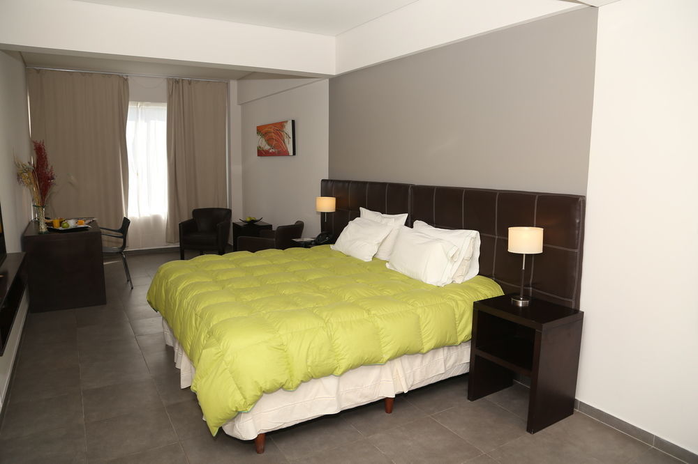 Hotel Neu 354 3*